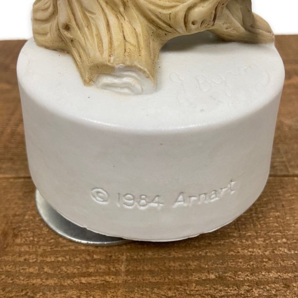 Vintage Arnart 1984 Hummingbird & Flowers Rotating Music Box Ceramic - Picture 5 of 14